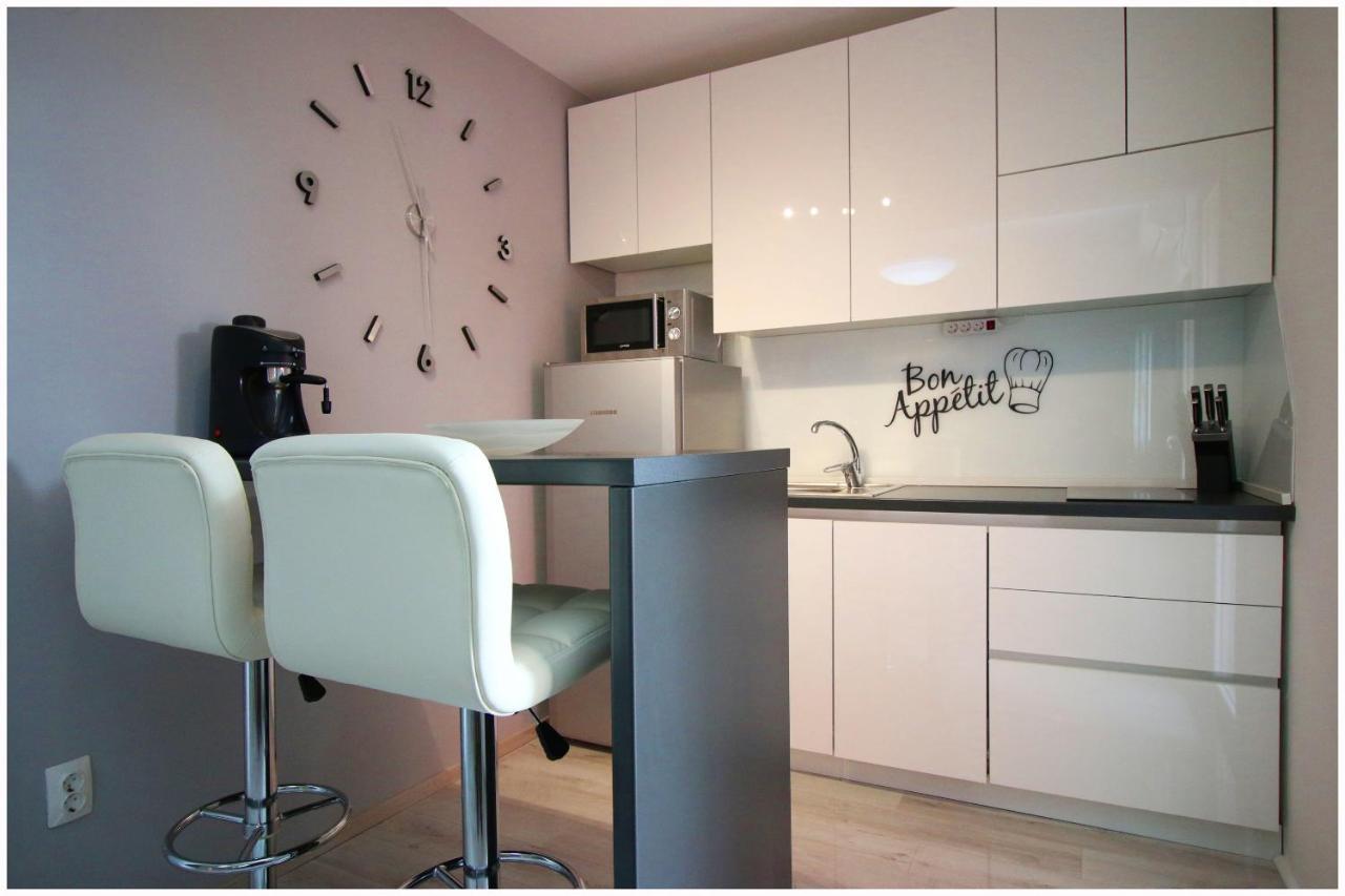 Apartments Eva Primošten Екстериор снимка