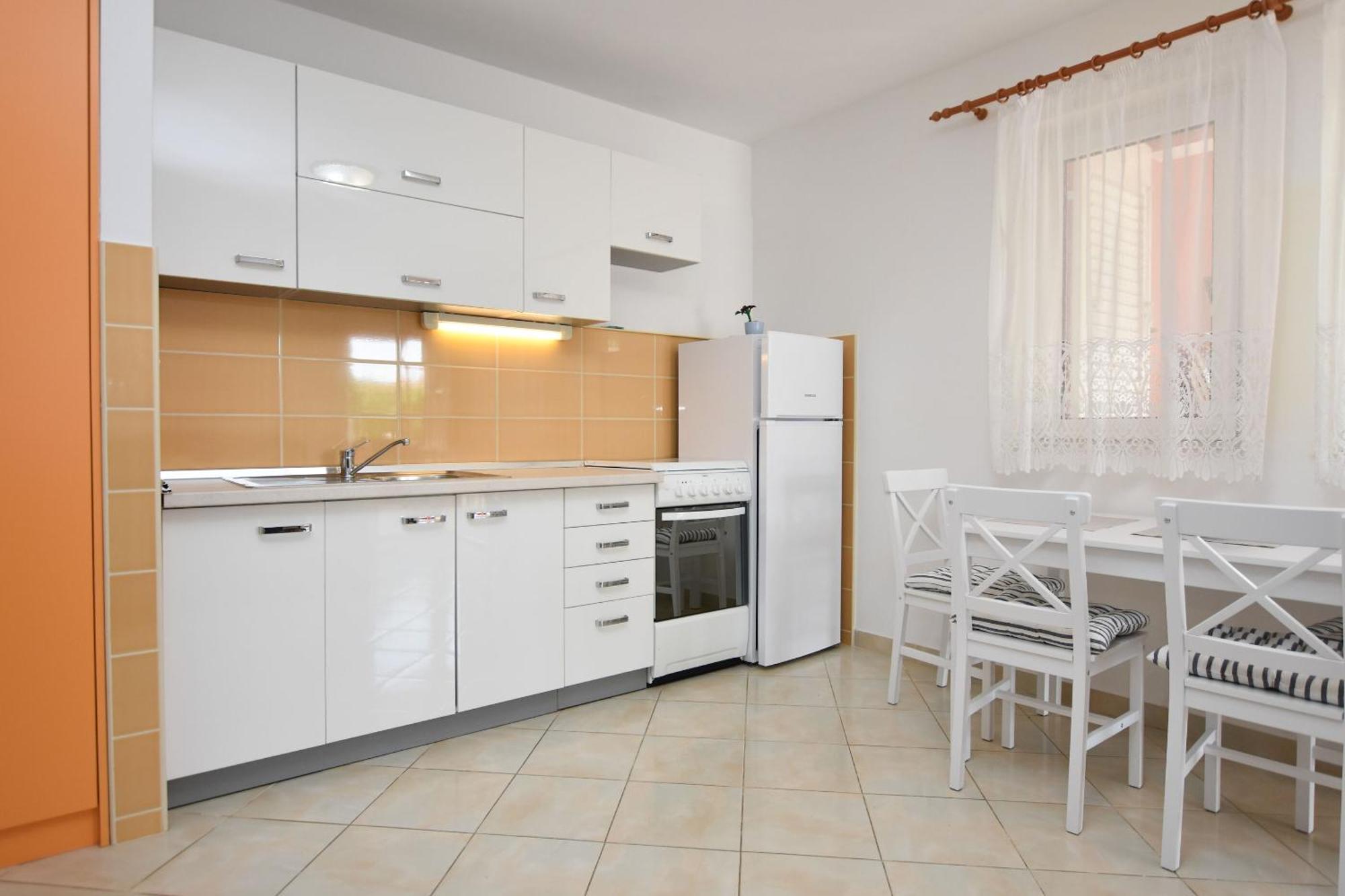 Apartments Eva Primošten Стая снимка