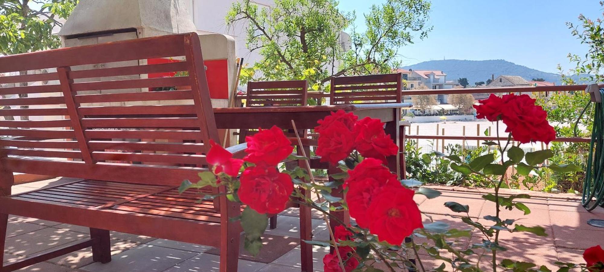Apartments Eva Primošten Стая снимка